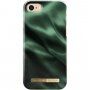 iDeal of Sweden etui z satynowym wzorem do iPhone SE (2020/2022) / 8 / 7 / 6S - szmaragdowo-zielone