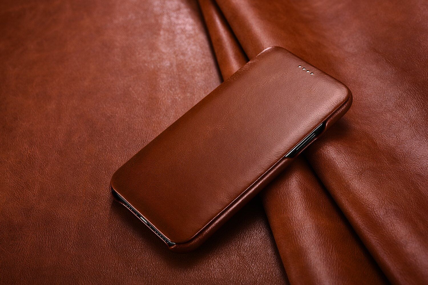 Icarer skórzany pokrowiec flip do iPhone 11 Pro Max - kakaowo-brązowy