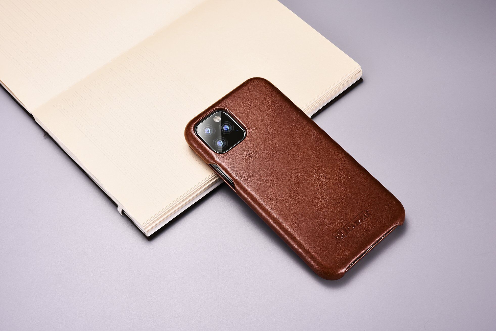 Icarer skórzany pokrowiec flip do iPhone 11 Pro Max - kakaowo-brązowy