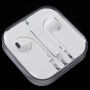 Słuchawki z mikrofonem i regulacją głośności ze złączem 3,5 mm jack do urządzeń Apple - białe