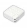 Opakowanie silikonowe perforowane ochronne na adapter 60W / 61W - biały