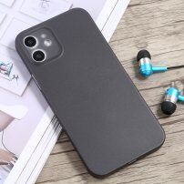 Ultralekkie etui do iPhone 12 - czarny