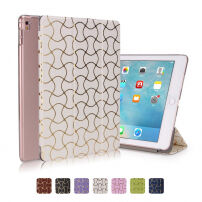 Ochronne etui / futerał z funkcją usypiania i stojakiem dla Apple iPad Pro 9,7" / Air 2 - białe z różowo-złotym wzorem