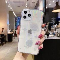 Miękkie zmieniające się etui ze srebrnymi gwiazdkami i planetami do iPhone 11 Pro Max - przezroczyste