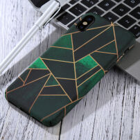 Etui dla Apple iPhone XS / iPhone X świeci w ciemności - zielony wzór geometryczny