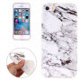 Ochronne etui plastikowe do iPhone 5 / 5S / SE (2016) - biały marmur