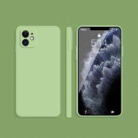 Ochronne etui silikonowe z prostymi krawędziami do iPhone 12 - zielone