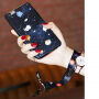 Etui do iPhone 6 / 6S z paskiem - koty w kosmosie
