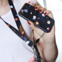 Etui do iPhone 6 / 6S z paskiem - koty w kosmosie