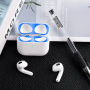 Naklejka chroniąca przed kurzem do etui ładującego AirPods 3 - niebieska