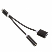 2w1 redukcja Lightning do 3,5 mm jack + port ładowania dla Apple iPhone / iPad - czarna