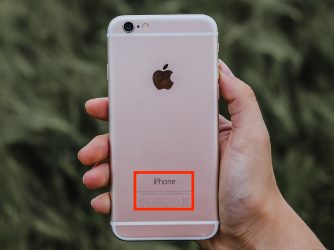 Jak zjístit model Apple zařízení z jeho zadní strany nebo systému