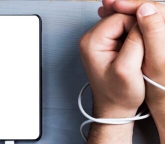 10 sposobów na&nbsp;pokonanie uzależnienia od&nbsp;iPhone’a